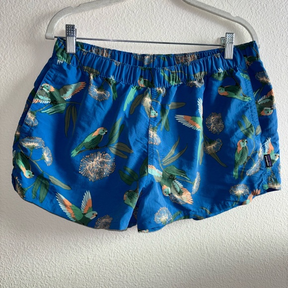 Patagonia Blue Parrot Print Women's Athletic Shorts L - Picture 2 of 5